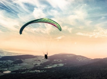 Parapendio: il regalo perfetto per chi sogna di volare