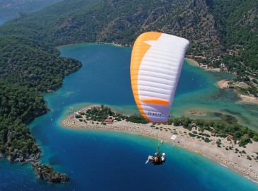 Omaggio clienti volo in parapendio