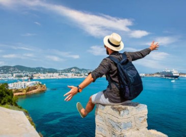 Pacchetti Vacanza Ibiza – Volo + Hotel tutto incluso per un’esperienza indimenticabile