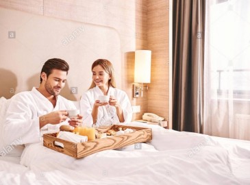 Esperienze di Coppia Originali: Sorprendi il Tuo Partner con Emozioni Uniche