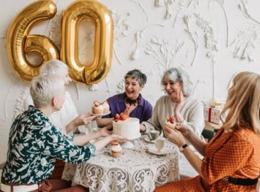 Regalo Uomo 60 Anni: Sorprendilo con un’Esperienza Indimenticabile