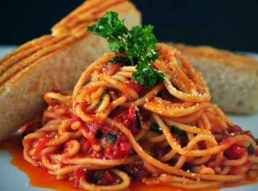 Cenare a Roma: gourmet, romanticismo e tradizione
