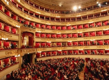 Idee regalo per uno spettacolo a teatro