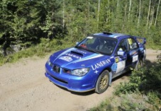 Guida una Subaru Impreza in pista